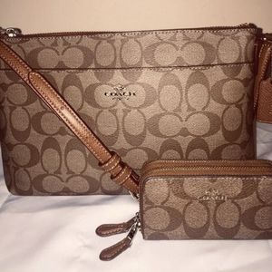 ❤️COACH Crossbody Set❤️